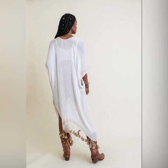 Boho Longline Tassel Kimono - Picture 10 of 10